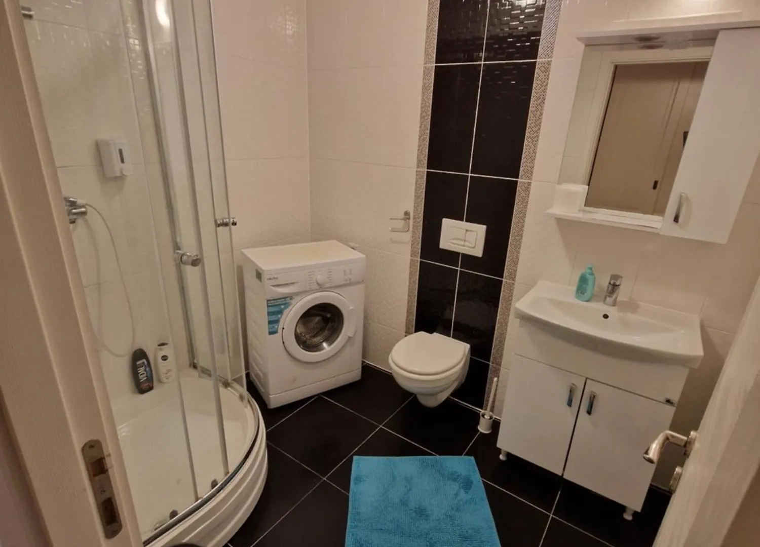 Wizz Pilot Residence Otopeni 0*,